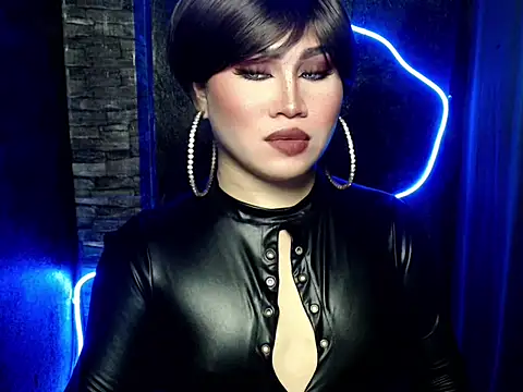 Snapshot of pretty_lassy chatting on September 28, 8:09 am pretty lassy online show from September 28, 8:09 am