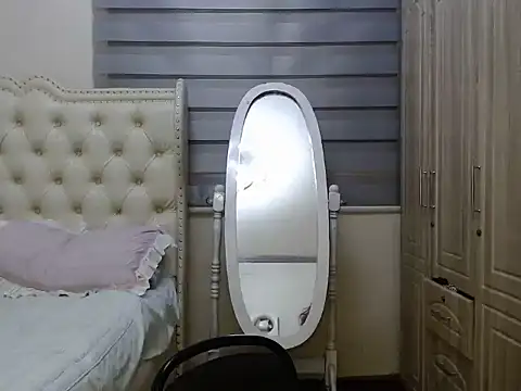 hot penelope online show from December 1, 2:55 pm