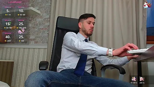 JonahShaw online show from December 18, 5:35 am