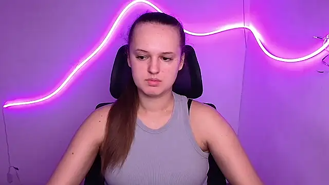 Aurora White online show from October 7, 7:16 am