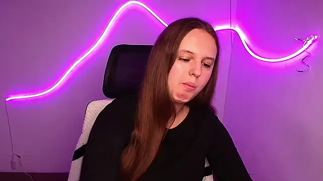 Aurora White online show from October 8, 12:14 pm