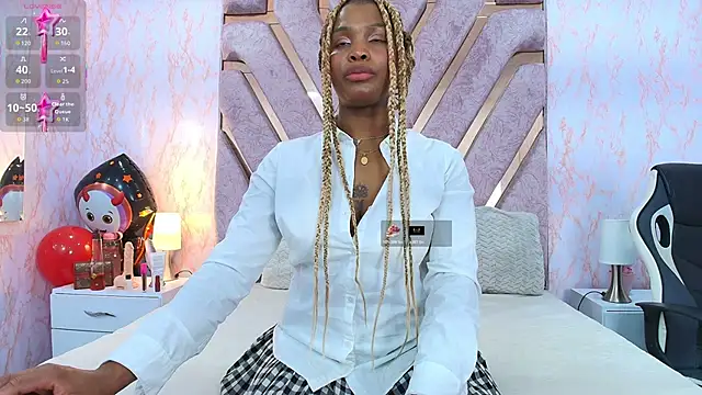 ArianaBeake online show from October 31, 2:07 pm