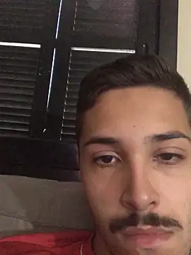 henriquexz244 online show from January 31, 7:11 pm