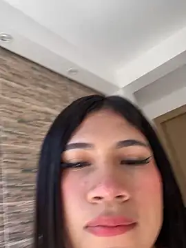 Snapshot of LiaSaenz27 chatting on September 9, 3:00 pm LiaSaenz27 online show from September 9, 3:00 pm