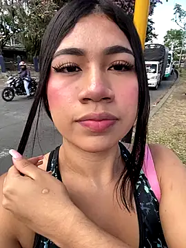 Snapshot of LiaSaenz27 chatting on September 10, 3:01 pm LiaSaenz27 online show from September 10, 3:01 pm