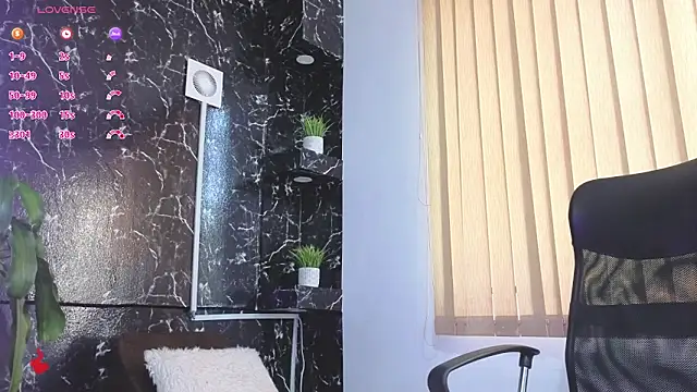 Alexander ferre online show from April 1, 1:41 pm