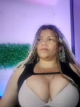 Eva Luxei online show from January 17, 9:03 am