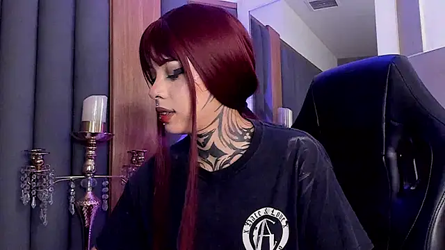 Snapshot of misstomie_ chatting on September 17, 9:38 pm misstomie online show from September 17, 9:38 pm