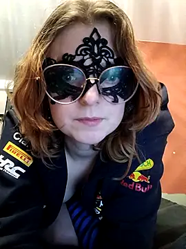 littlelesleytje online show from January 15, 9:18 pm