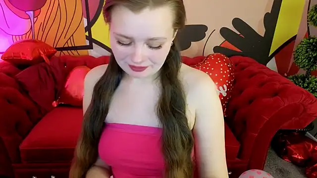 RedDoll  online show from February 8, 6:06 am