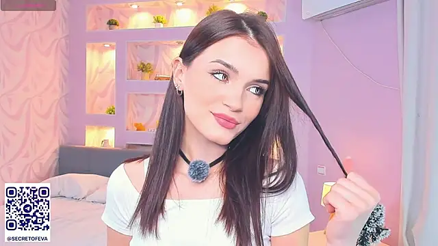 TeriRipka online show from December 18, 7:09 pm