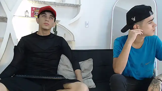 THREE GUYS HOT online show from October 13, 7:25 pm