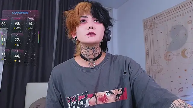 Snapshot of GothXRaven chatting on November 26, 11:33 am GothXRaven online show from November 26, 11:33 am