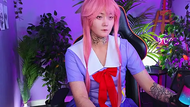 Snapshot of GothXRaven chatting on November 28, 4:09 pm GothXRaven online show from November 28, 4:09 pm