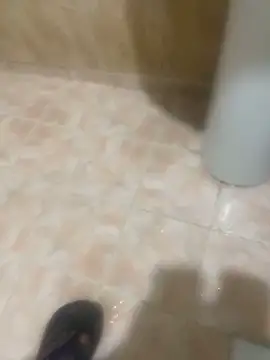 Snapshot of Binuthomas chatting on November 25, 6:08 pm Binuthomas online show from November 25, 6:08 pm