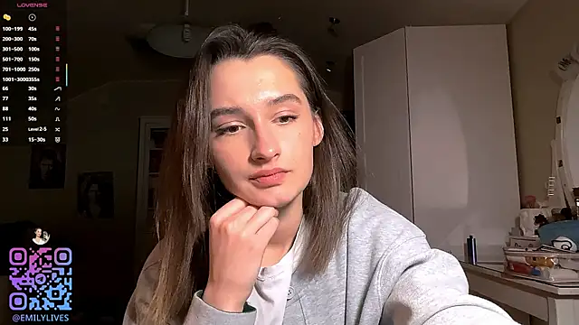 Snapshot of DarlineBrustera chatting on January 15, 3:05 pm DarlineBrustera online show from January 15, 3:05 pm