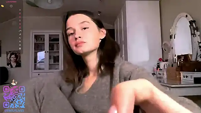 Snapshot of DarlineBrustera chatting on February 6, 2:09 pm DarlineBrustera online show from February 6, 2:09 pm