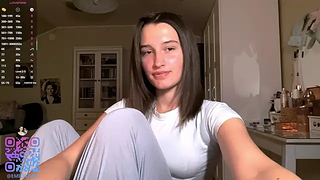 Snapshot of DarlineBrustera chatting on February 12, 8:26 pm DarlineBrustera online show from February 12, 8:26 pm