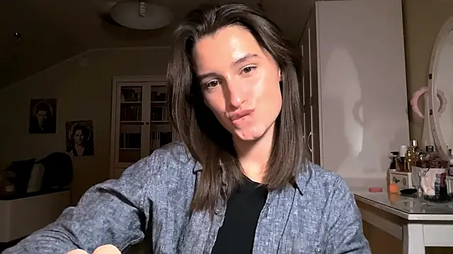 Snapshot of DarlineBrustera chatting on February 26, 4:28 pm DarlineBrustera online show from February 26, 4:28 pm