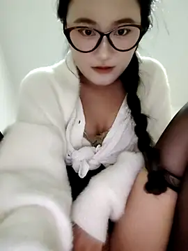 Snapshot of CCAV217 chatting on November 19, 3:12 pm CCAV217 online show from November 19, 3:12 pm