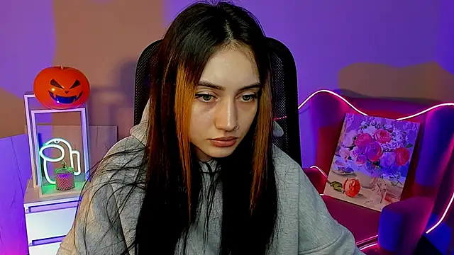 olivianorton online show from October 27, 3:38 pm