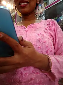 hotshreya69 online show from October 23, 8:57 am