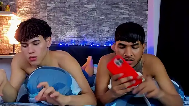 Theimperialboys  online show from March 3, 1:45 am