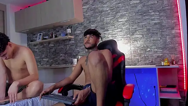 Theimperialboys  online show from June 30, 3:29 am