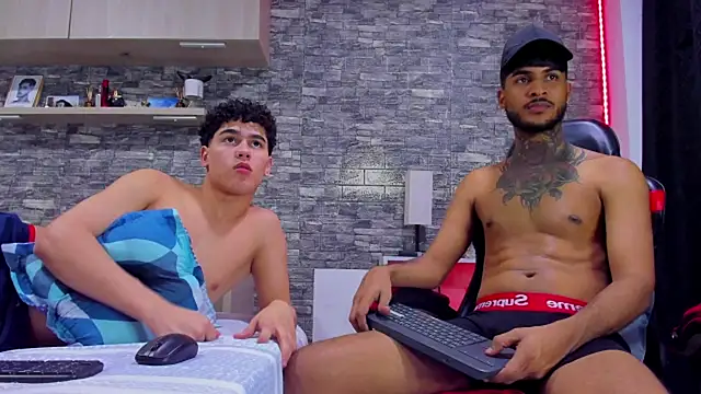 Theimperialboys  online show from July 3, 1:01 am