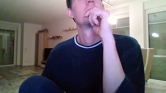 Snapshot of Trockenbau chatting on November 6, 7:37 pm Trockenbau online show from November 6, 7:37 pm