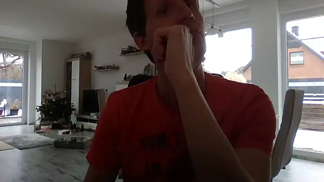 Snapshot of Trockenbau chatting on January 6, 12:42 pm Trockenbau online show from January 6, 12:42 pm