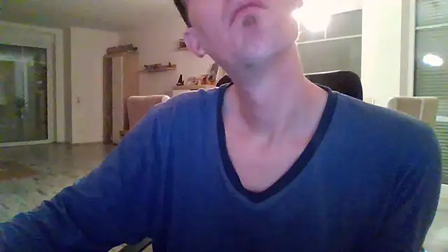 Snapshot of Trockenbau chatting on March 3, 7:53 pm Trockenbau online show from March 3, 7:53 pm