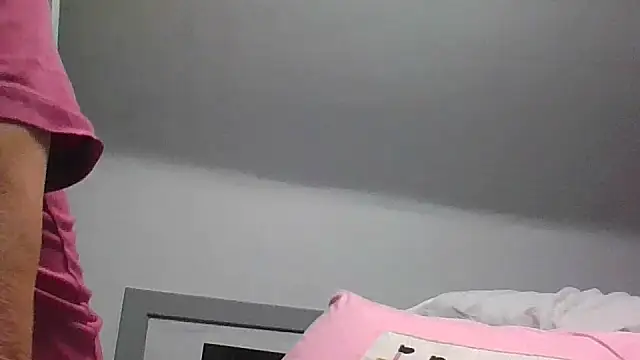 Snapshot of naughtygrandad1 chatting on April 17, 10:13 pm naughtygrandad1 online show from April 17, 10:13 pm