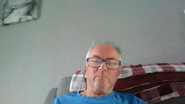 Snapshot of naughtygrandad1 chatting on June 3, 6:05 am naughtygrandad1 online show from June 3, 6:05 am