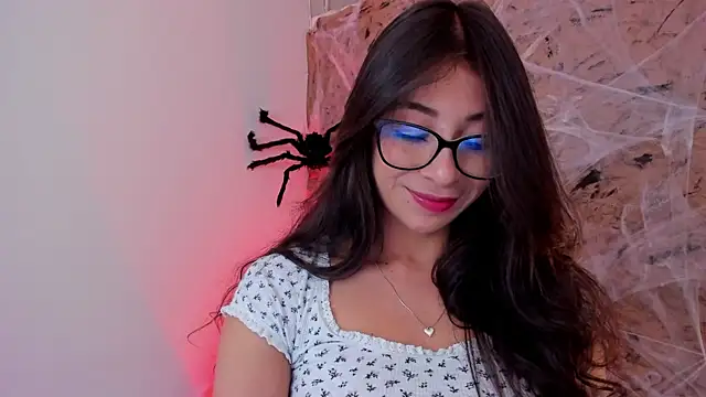 riley bensongh online show from October 23, 9:46 pm