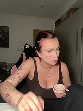 OliviaaFischer online show from March 25, 7:09 pm