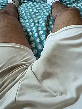 Beurberry19 online show from October 23, 4:39 pm