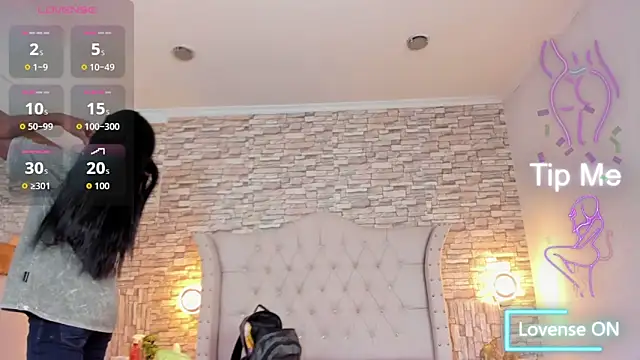 Lucia-Horny24 online show from October 24, 7:54 pm