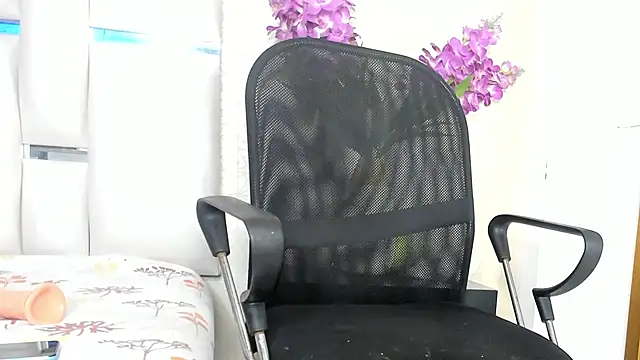 CocoaVibes online show from September 23, 1:58 pm