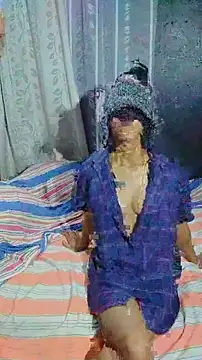 Snapshot of Chooty_Couple chatting on March 10, 9:09 pm Chooty Couple online show from March 10, 9:09 pm