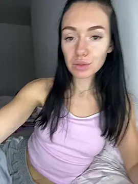 Snapshot of karrr__aaa chatting on October 19, 4:51 pm karrr aaa online show from October 19, 4:51 pm