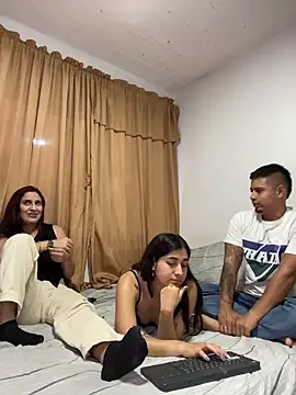 miaftmax online show from February 17, 7:42 pm