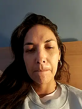 Alfonsina  online show from March 1, 11:18 pm