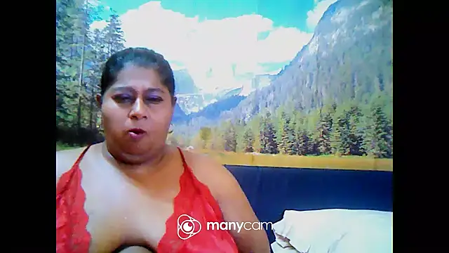 indianhoney694u online show from February 27, 11:41 am