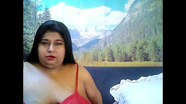 indianhoney694u online show from October 23, 5:07 am