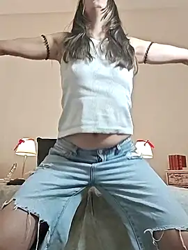 DaisyDea online show from January 16, 3:16 pm