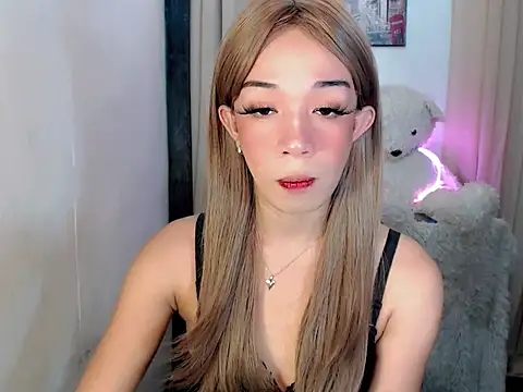 Snapshot of urgirl_maria chatting on September 29, 1:33 am urgirl maria online show from September 29, 1:33 am