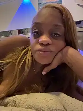 Snapshot of Angelbunnyy chatting on January 13, 1:49 pm Angelbunnyy online show from January 13, 1:49 pm