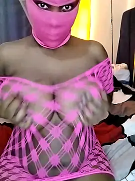 Snapshot of Melanin_coco chatting on October 2, 9:27 am Melanin coco online show from October 2, 9:27 am