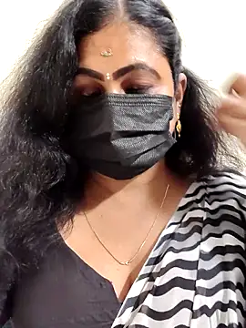 Snapshot of Sweetie_swetha37 chatting on February 7, 2:21 pm Sweetie swetha37 online show from February 7, 2:21 pm